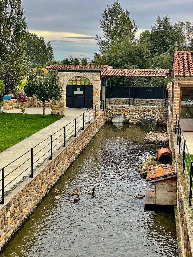 Villaluenga de la Vega Apartamentos La Fabrica מראה חיצוני תמונה